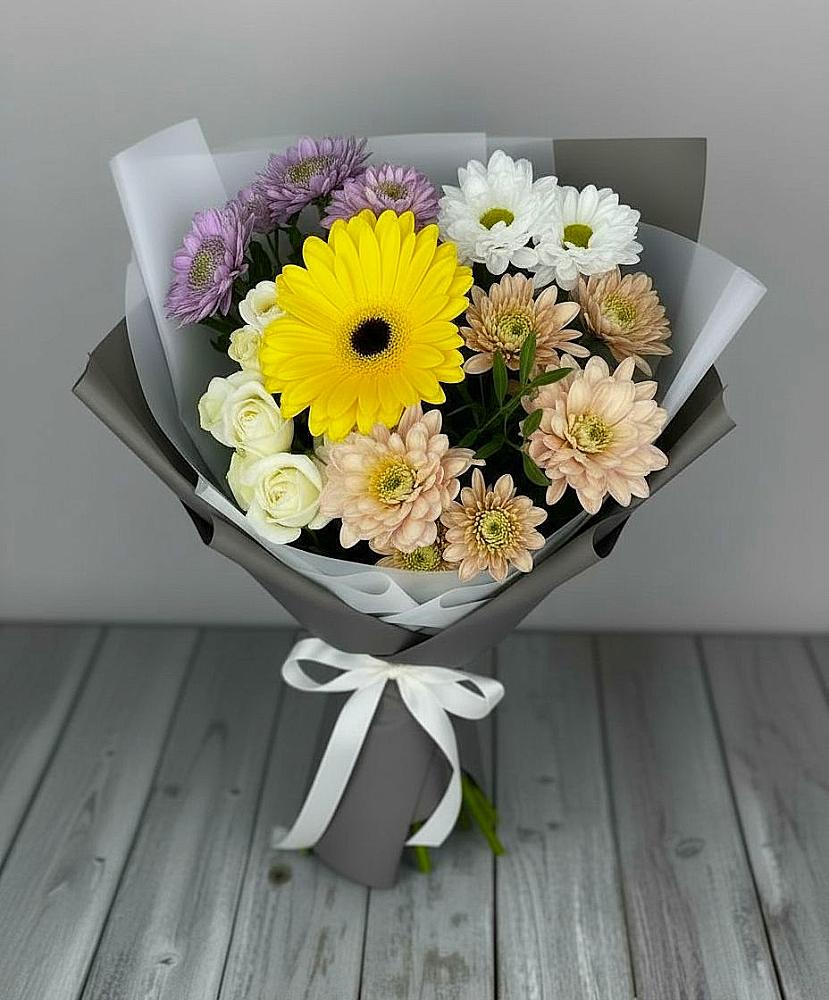 Букет цветов из: Розы, Герберы и Хризантемы в Ерново