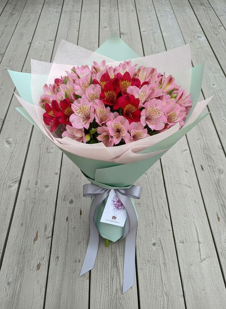 Букет цветов из: Альстромерии в Ерново