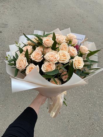 Букет Кремовые розы Латте в Ерново