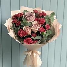 Букет цветов из:  Гвоздики и Розы в Ерново