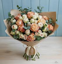 Букет цветов из:  Альстромерии и Розы в Ерново